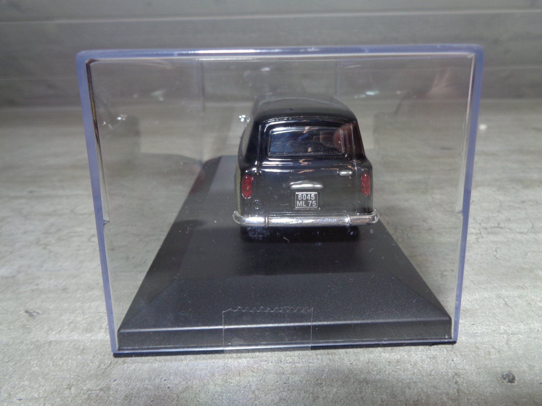 Peugeot Modellini d'auto: Norev 1:43 Peugeot 403 – Usato da Reconvilier venduto da rallycar 4