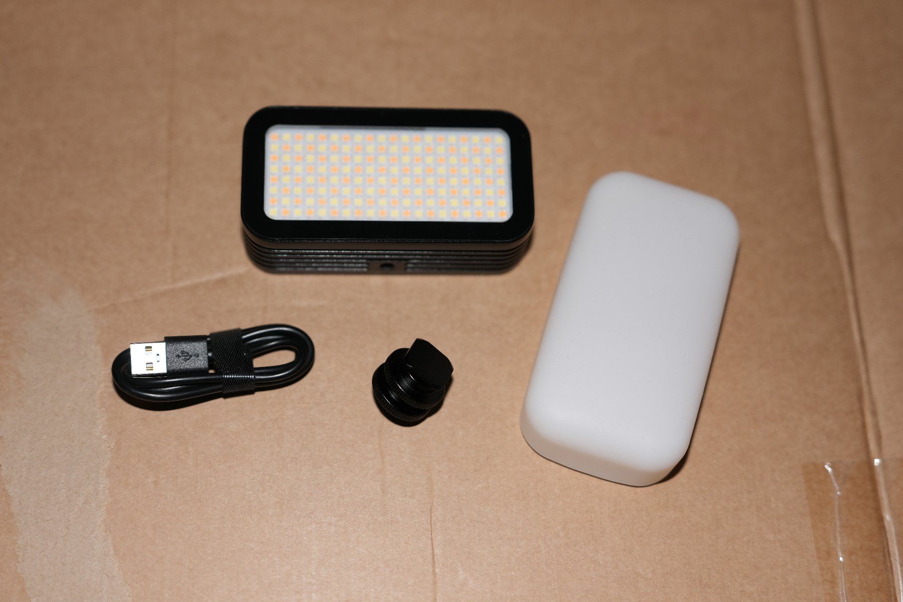 Godox Lampade: Godox WL8P Wasserdichte LED-Leuchte – Usato da Zürich venduto da Verkaufen-Schweiz 1