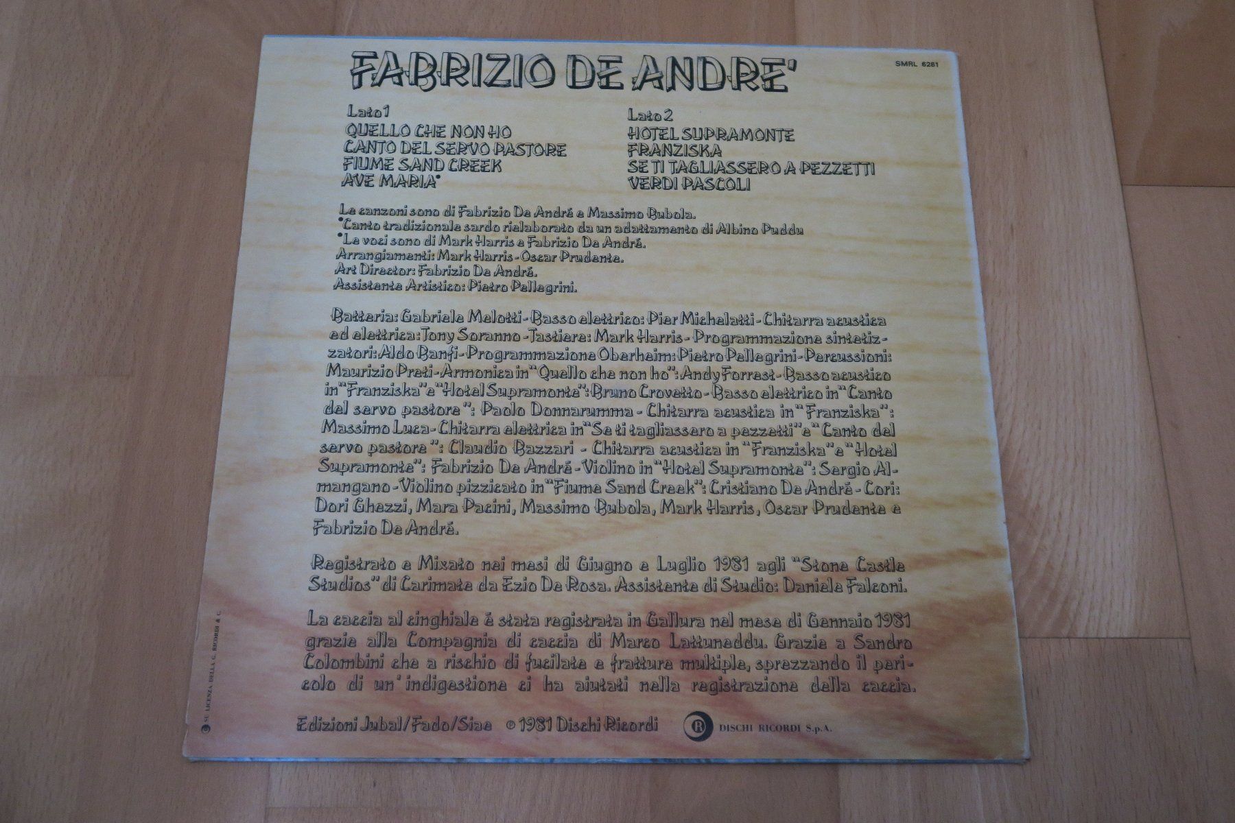 Dischi in vinile: Fabrizio De Andre' – Fabrizio De Andre' – Usato da Thun venduto da Karibu70 1