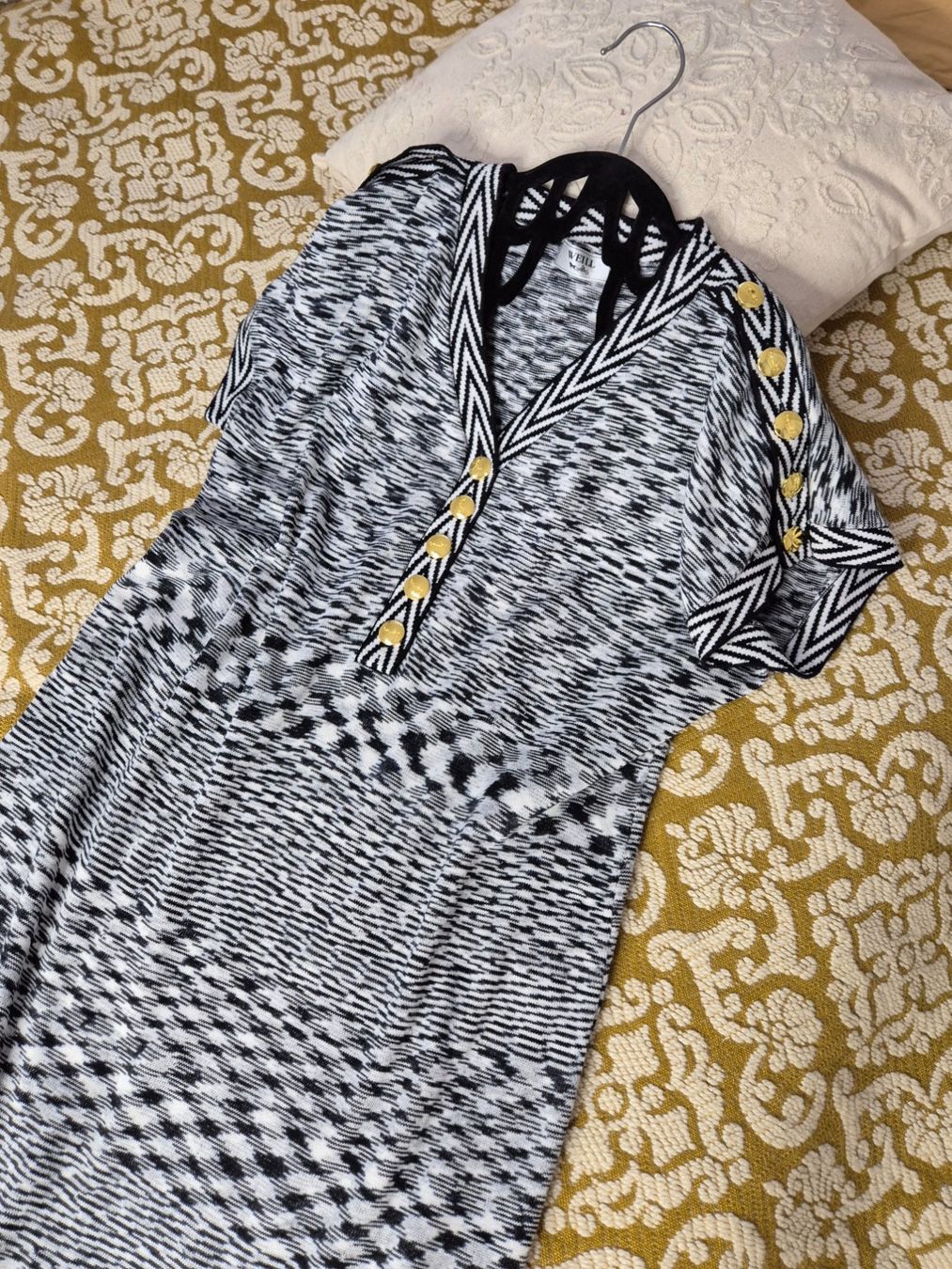 Vestiti: gestricktes Kleid von Weill – Usato da Leissigen venduto da ali_k9v8 2