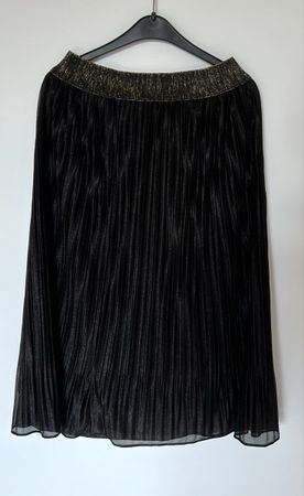 Eleganter Yumi Taillen Rock, Grösse 38, Schwarz mit Gold