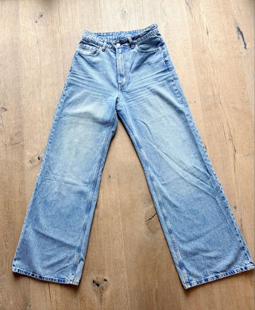 Jean femme H&M taille 36 bleu clair 