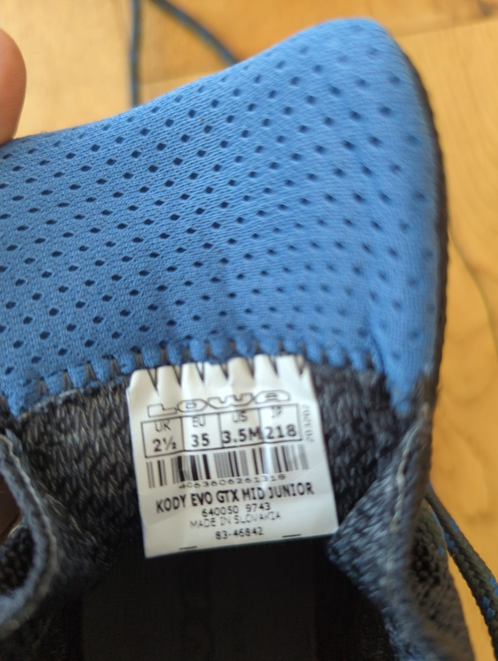 Lowa Chaussures garçon: Lowa Kinder Wanderschuhe Gr. 35 – D'occasion à Rudolfstetten par satya83 1
