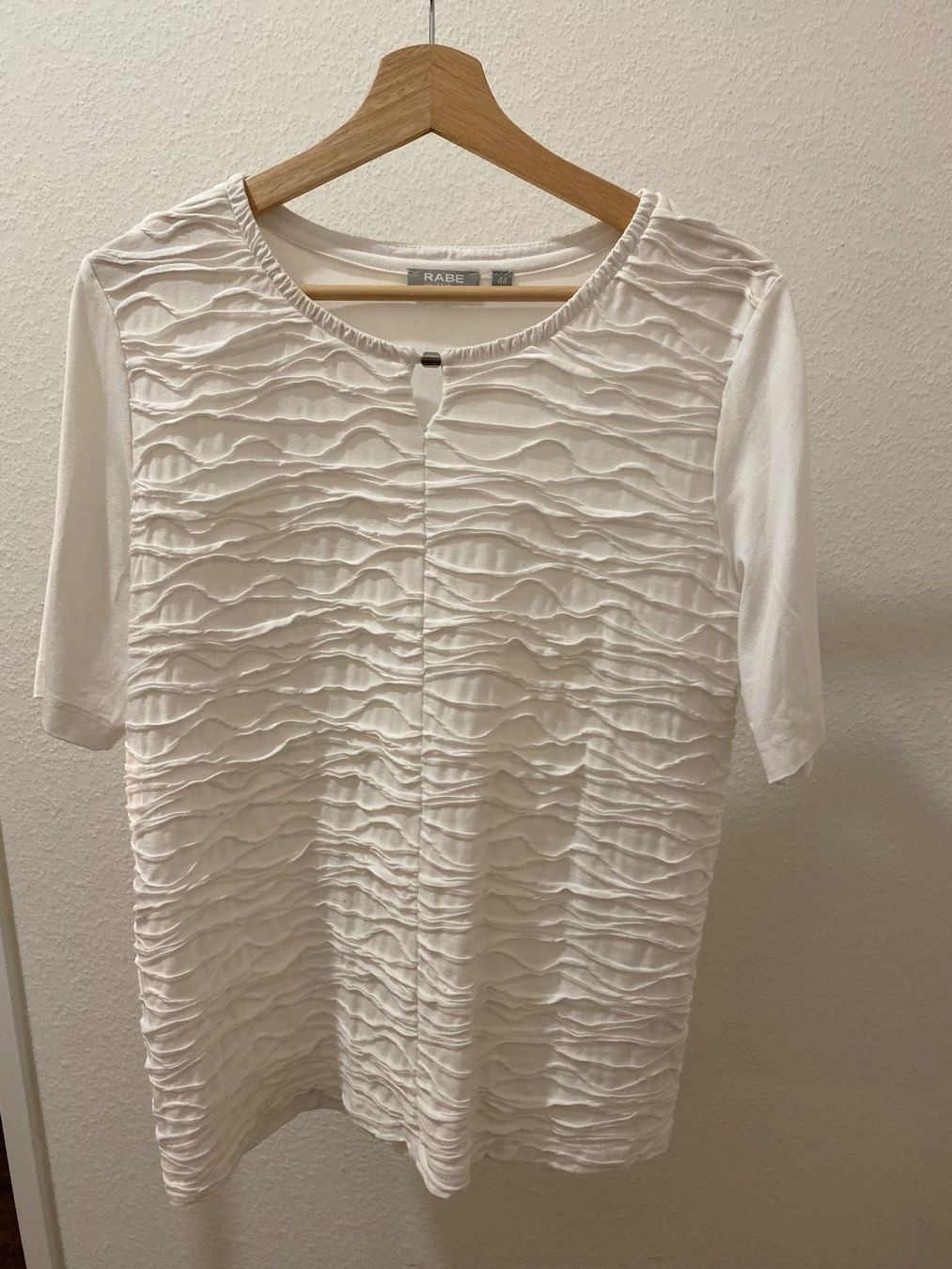Rabe T-shirt: Rabe T-Shirt weiss Gr. 44 – Usato da Pratteln venduto da a23_j2gs 1