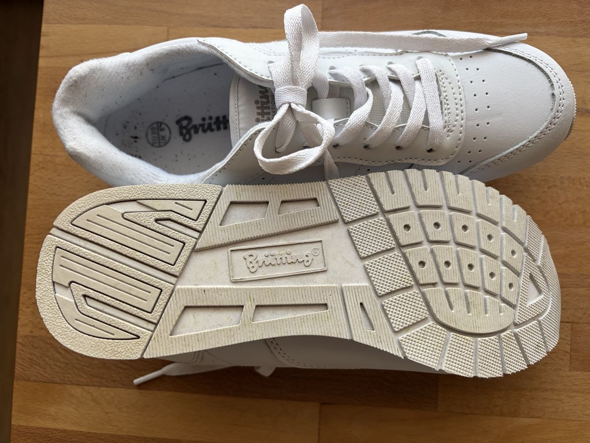 Scarpe da donna: Sneaker von Bütting 39 – Nuovo (secondo la descrizione) da Innertkirchen venduto da Huda2 2