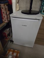 Gefrierschrank Bosch weiss mit drei Schubladen top Zustand 