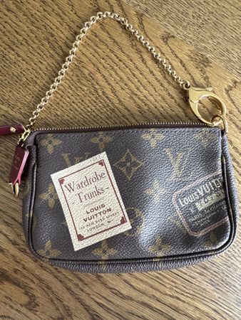 Louis Vuitton Mini Pochette limited edition -Great Condition