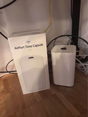 Apple Dischi rigidi: Apple AirPort Time Capsule 2tb – Usato da Wädenswil venduto da dai_2bcv