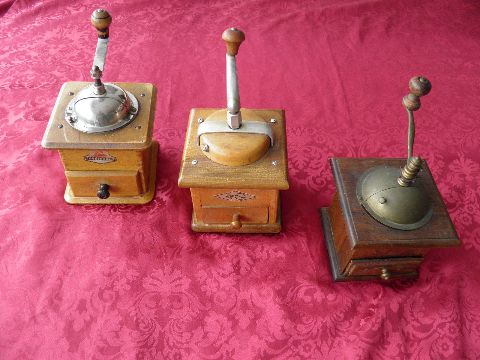 Elettrodomestici da cucina: 3 dekorative Vintage Kaffeemühlen – Usato da Triesen FL venduto da Trigon 7