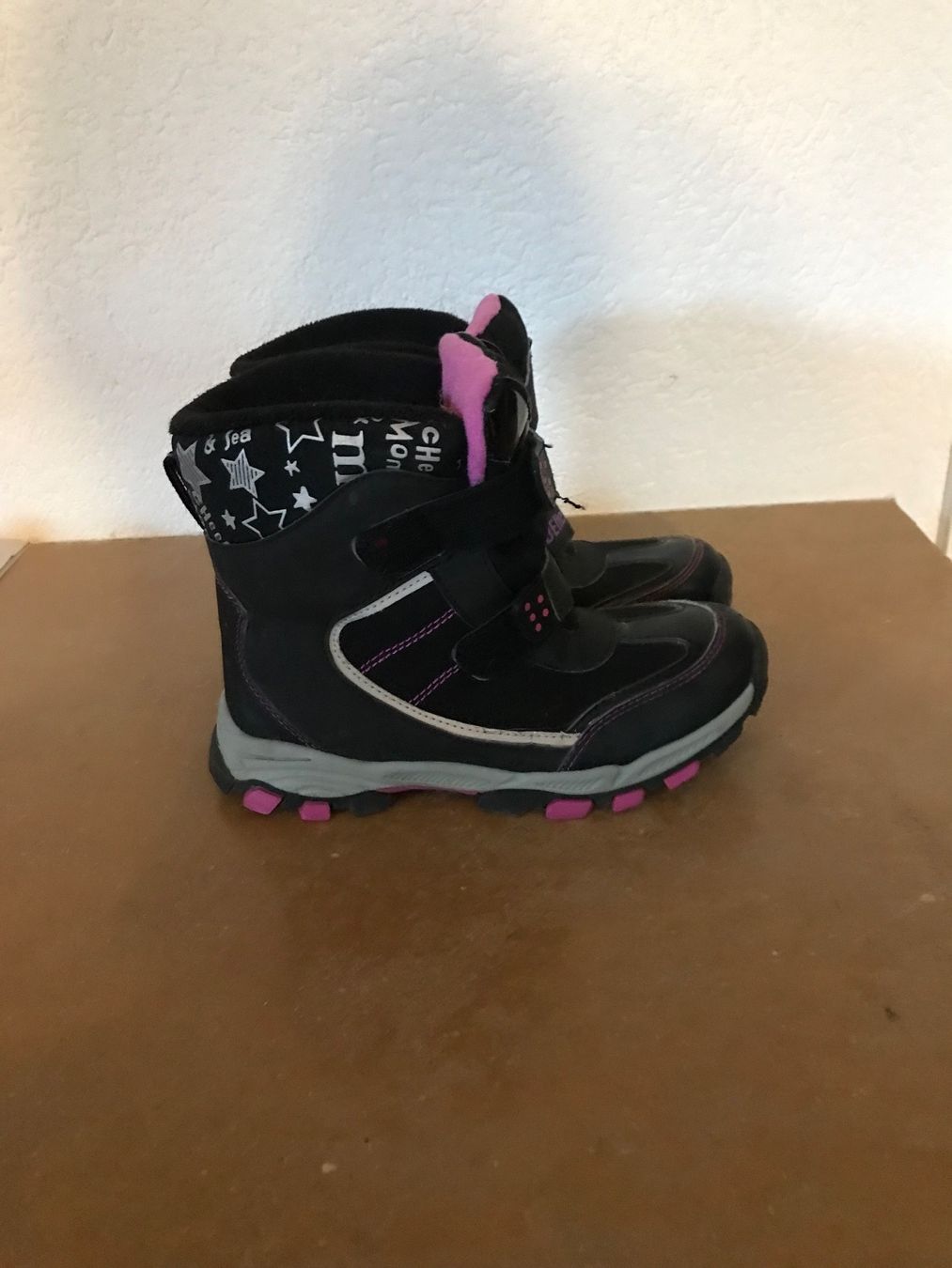Scarpe per ragazze: Bottes fourrés fille – Usato da Montsevelier venduto da ber_88db