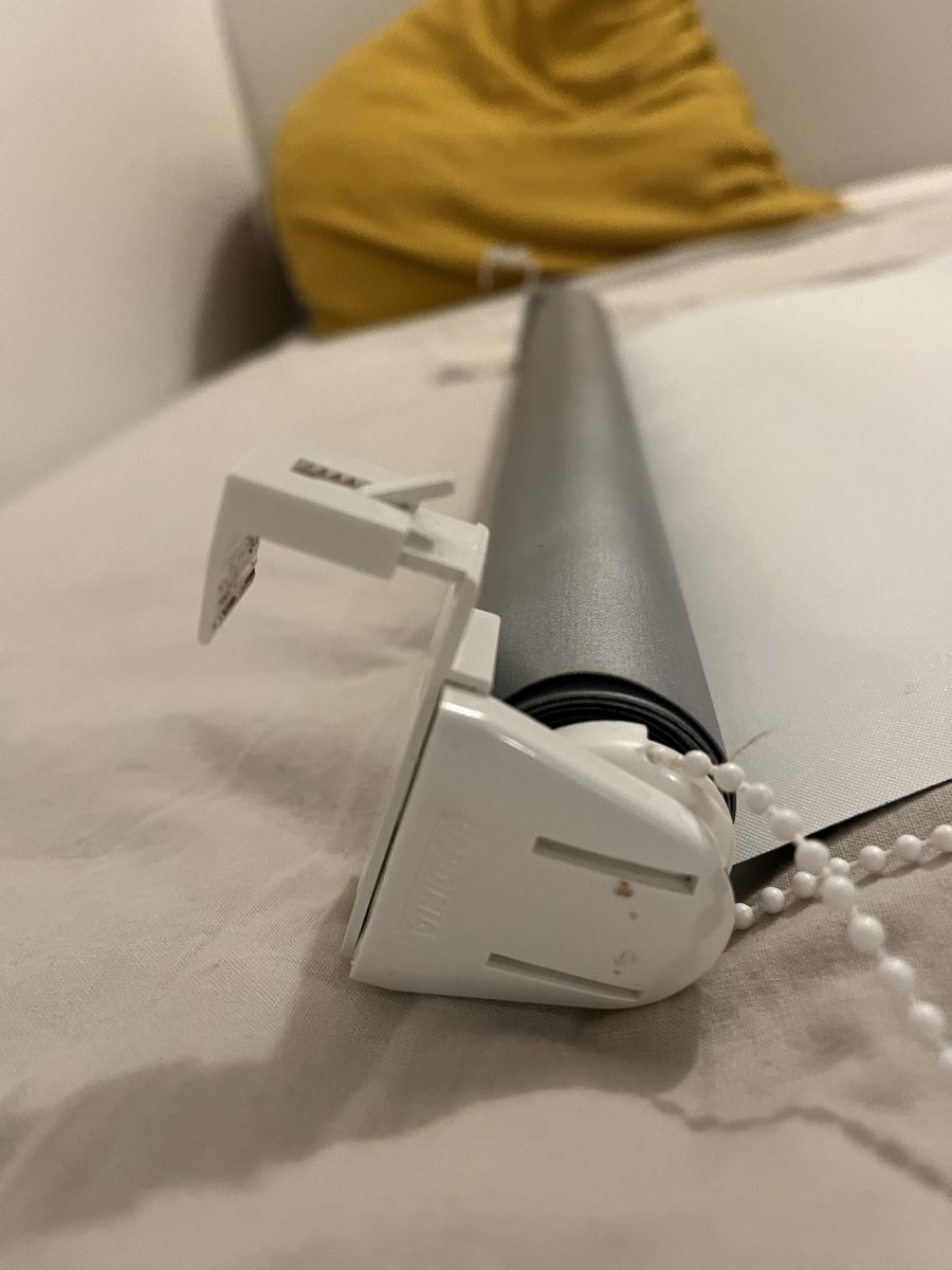 Ikea Tutte le decorazioni: White Roller Blind – Usato da Zürich venduto da Sofih 5