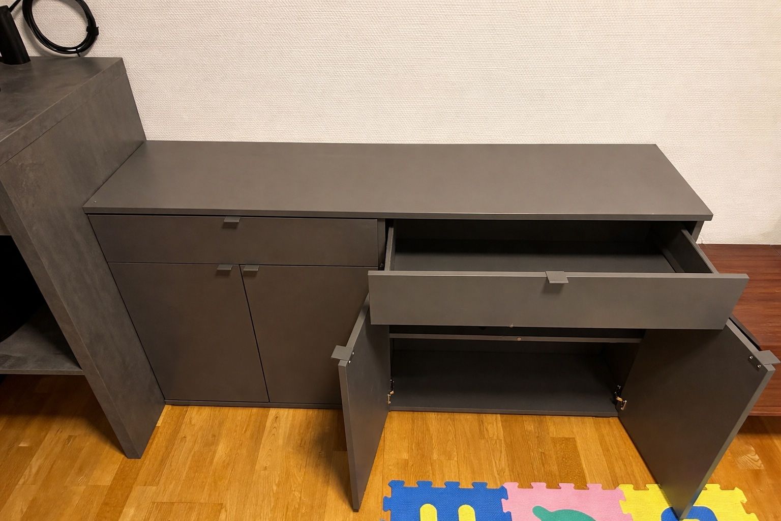 Ikea Scaffali: IKEA BESTÅ storage set – Nuovo (secondo la descrizione) da Richterswil venduto da Misterwine