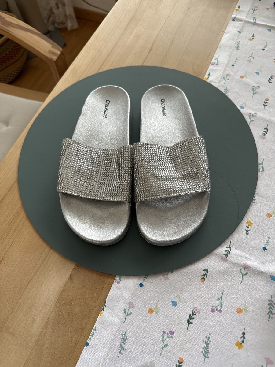 Graceland Scarpe da donna: Badeschuhe von Graceland – Nuovo (secondo la descrizione) da Altendorf venduto da ratzfatz