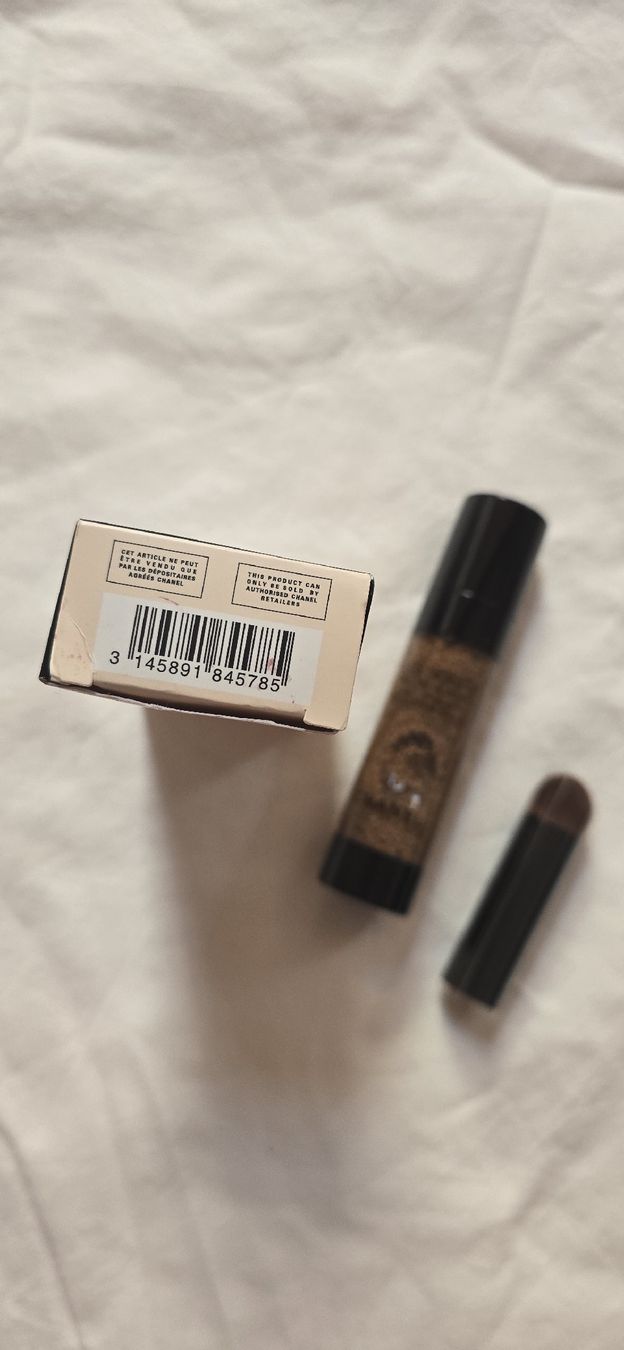Chanel Maquillage: CHANEL LES BEIGES B70 20 ml Water-Fresh Complexion Touch – Neuf avec emballage d'origine à Martigny par zin_y9tt 2