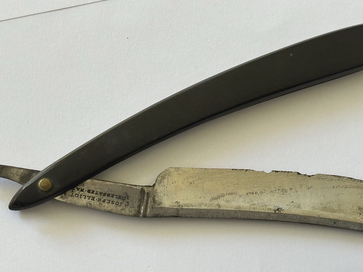 Rasierapparate & Rasierklingen: Rasoio a mano d'epoca Joseph Elliot – Gebraucht aus Novazzano von my_market_place97 2