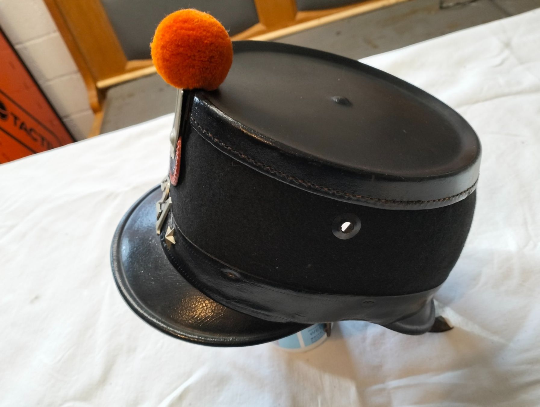 Uniformi: Antikes Militärkäppi – Usato da Ennetmoos venduto da brunhildenb 1