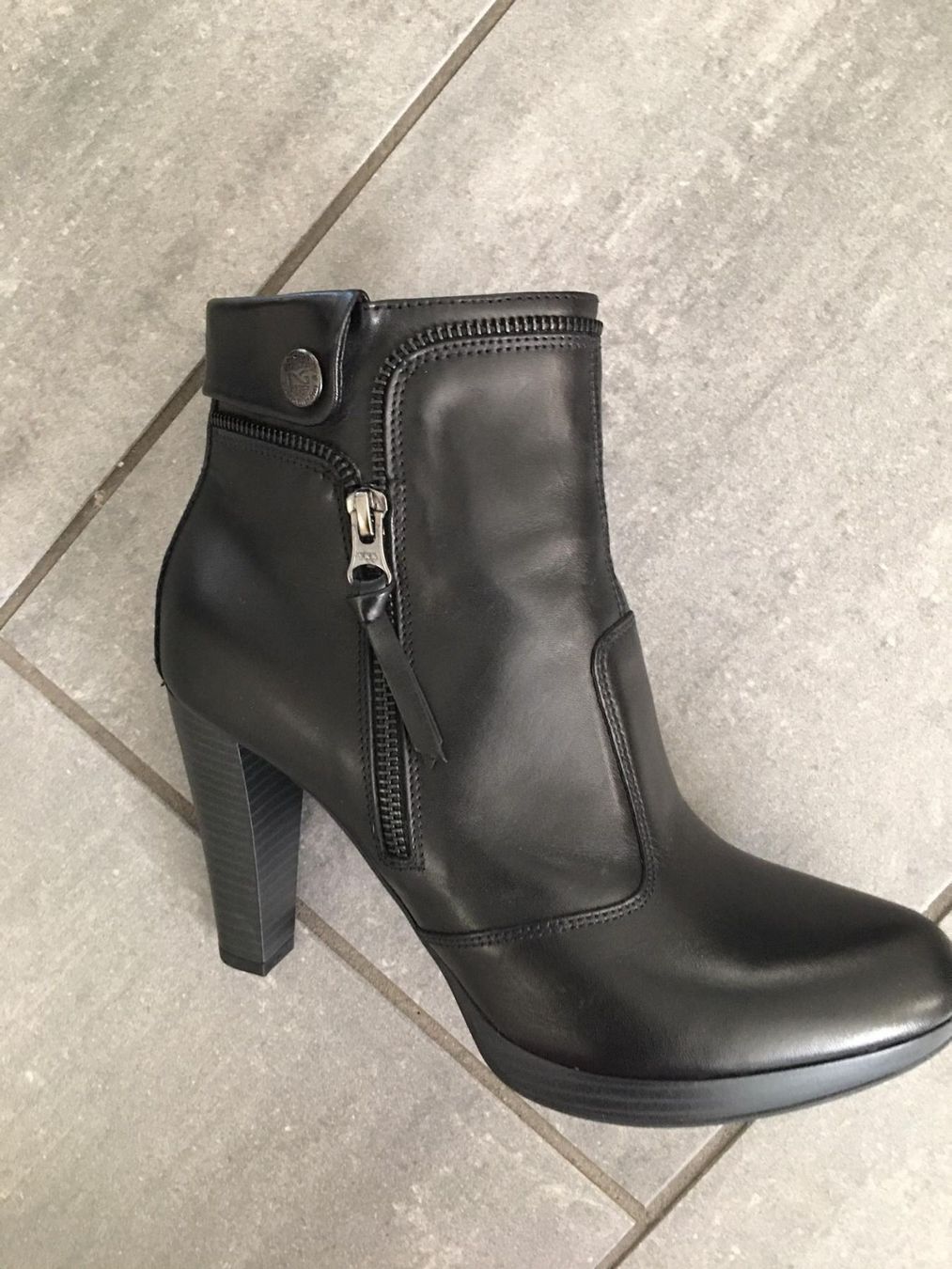 Scarpe da donna: Nero Gardini Stiefeletten Gr. 41 – Nuovo (secondo la descrizione) da Thalwil venduto da Briscolina 1