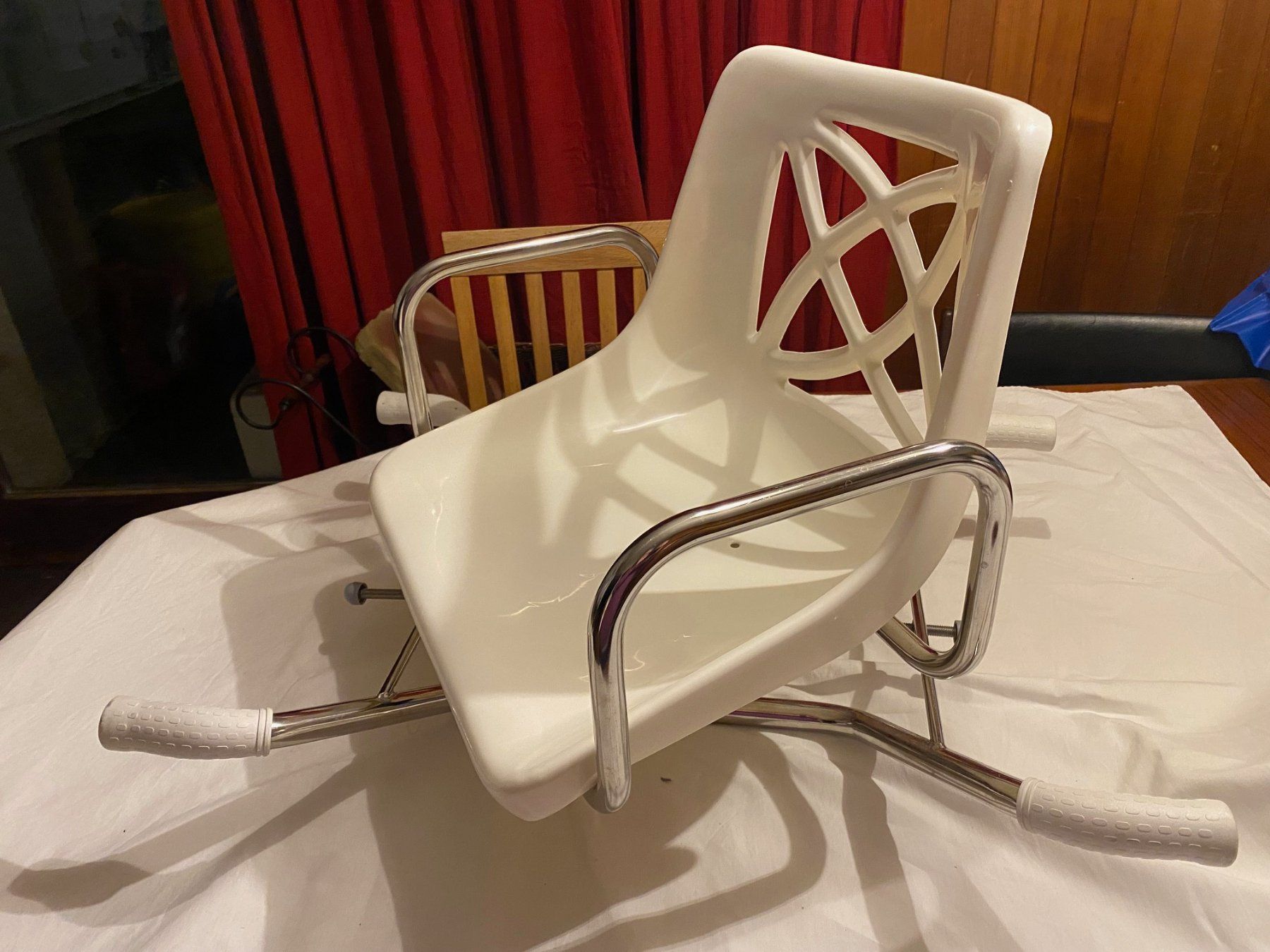 Chaises: Badewannensitz drehbar Top Zustand – D'occasion à Grüt (Gossau ZH) par mbo_sjr7 1