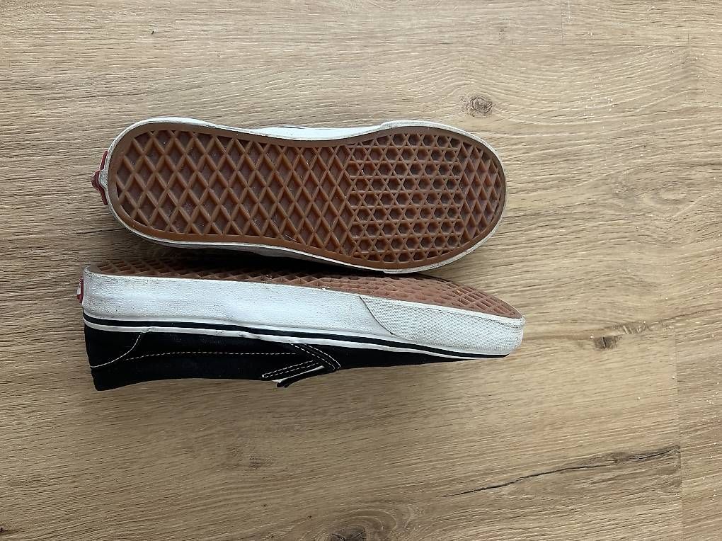 Chaussures hommes: Vans Gr. 39 – D'occasion à Oberrüti par Jes_seei 2