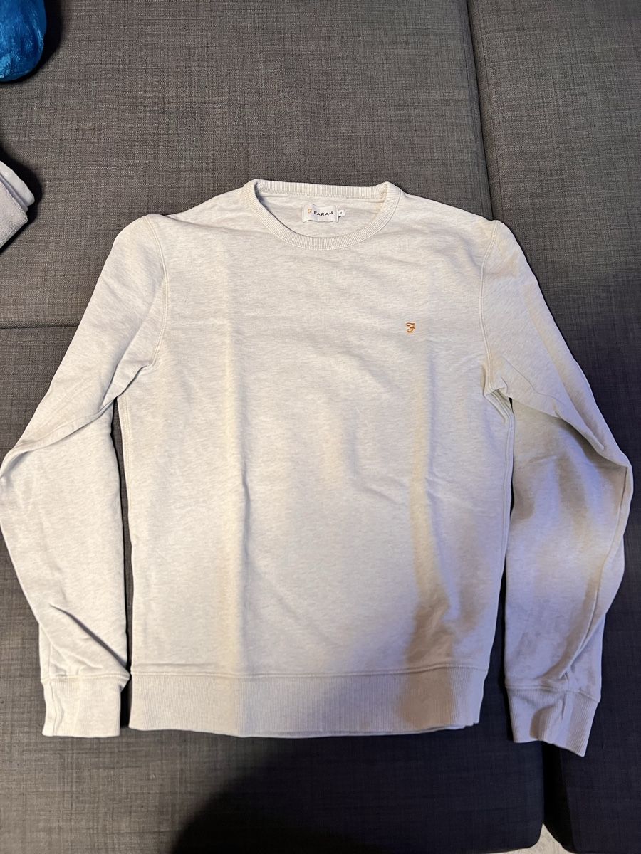 Maglioni & Felpe: Pull FARAH gris clair taille M, idéal mi-saison. – Usato da Cointrin venduto da 3bdn28