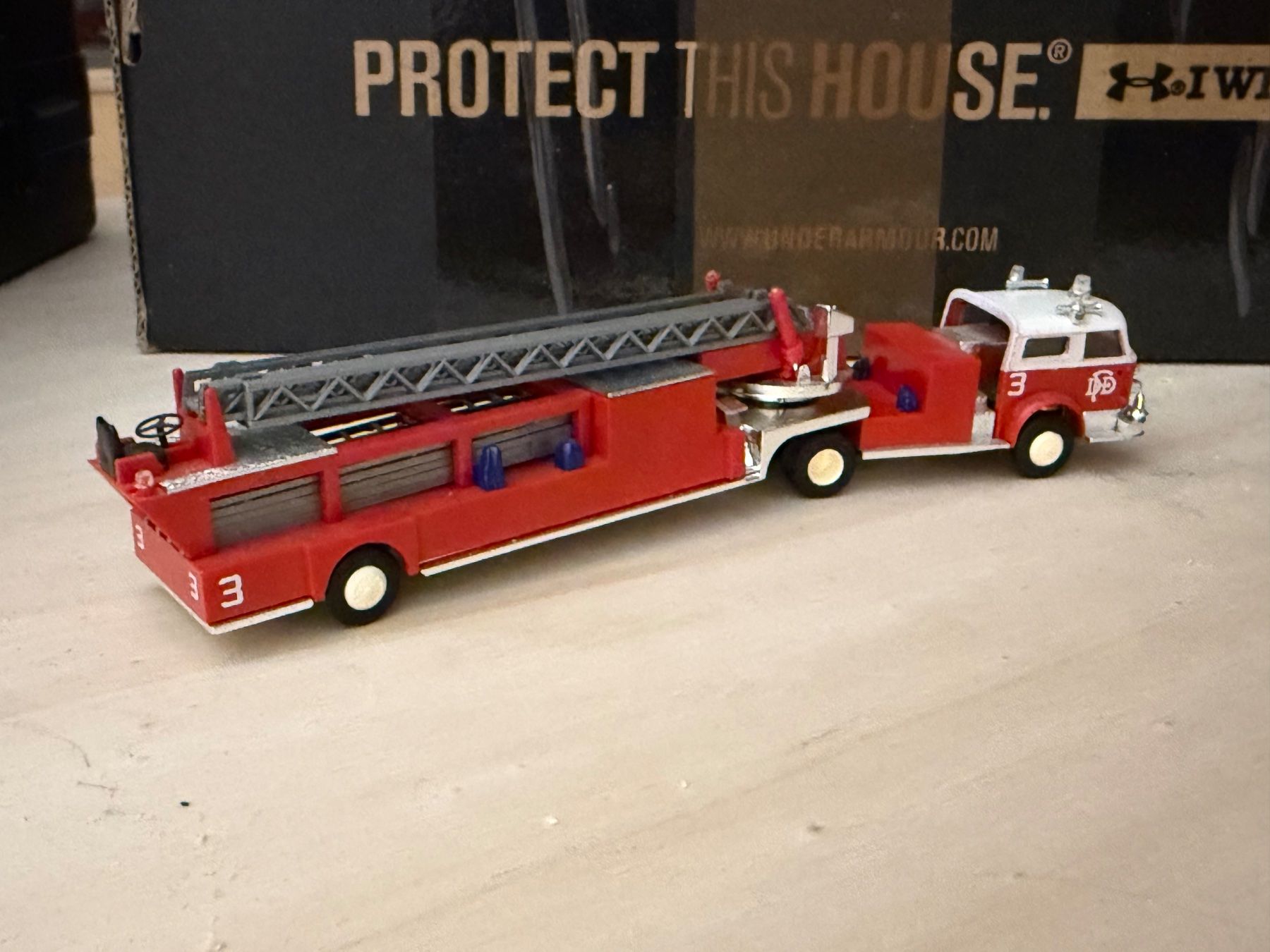 Busch Kit di modellismo & Modellini statici: Camion pompiers US Busch 1/87 – Usato da Morrens VD venduto da YannD02 2