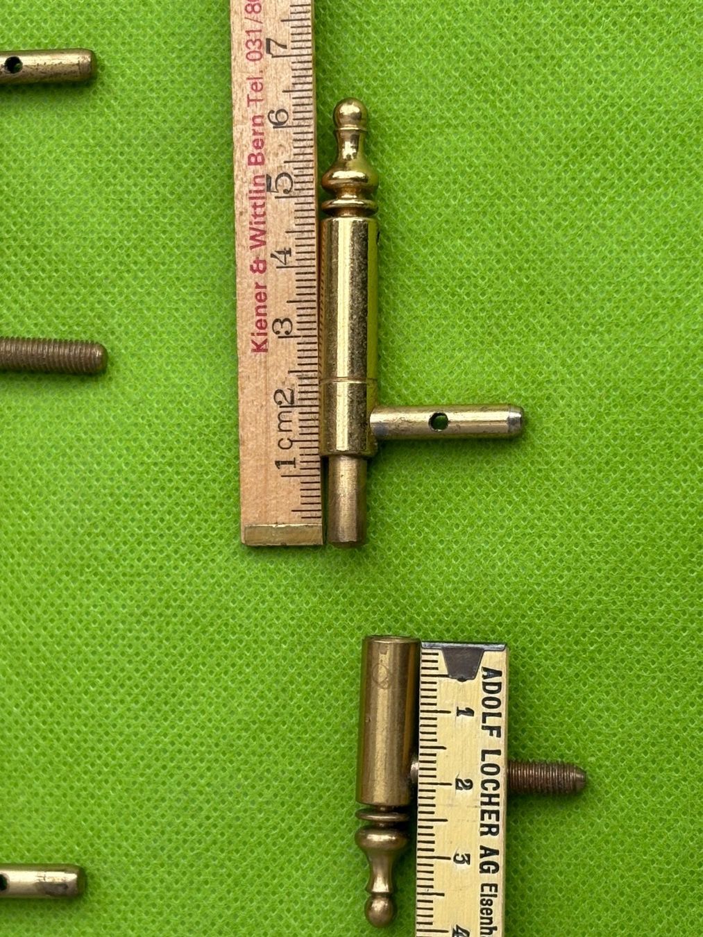 Eisenwaren: alte Möbelscharniere Messing 8 Stück – Gebraucht aus Wil SG von rolandsflohland 9