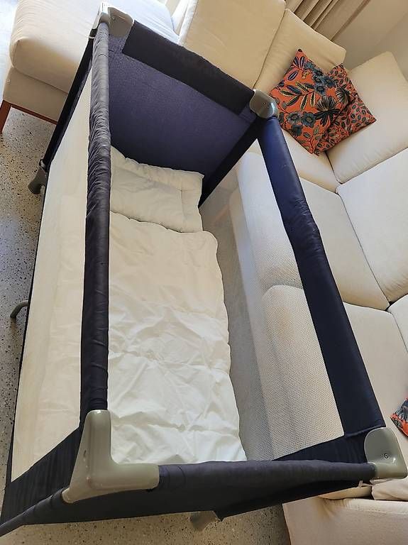 Letti: Lit de voyage chicco avec accessoires – Usato da Nyon venduto da EnjoyMoonshine