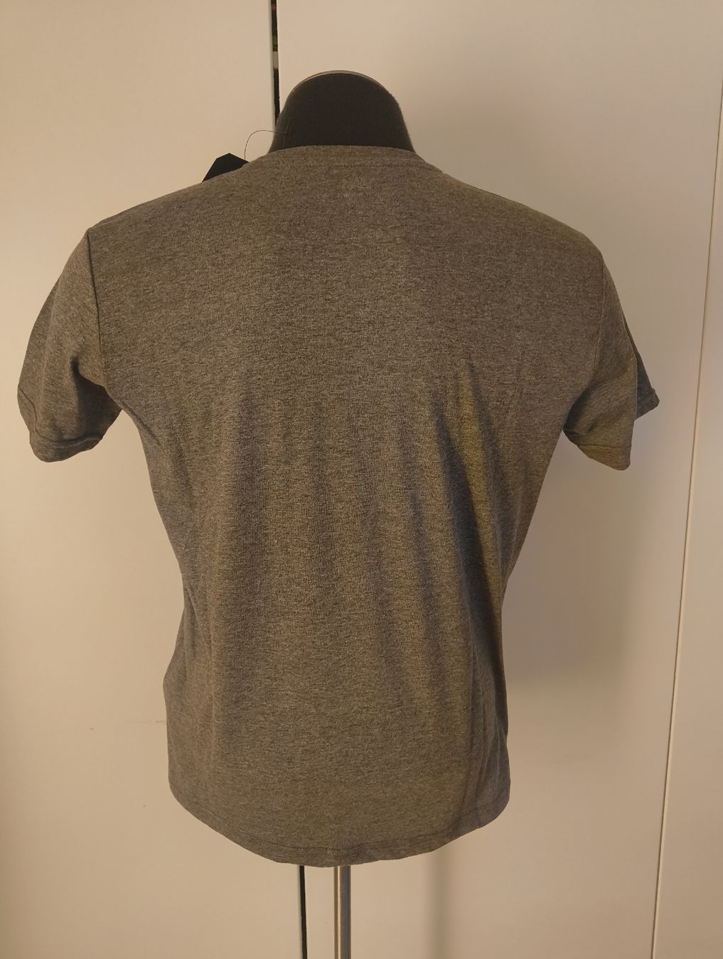 Alpha Industries T-Shirts: Alpha Industries T-Shirt Basic charcoal heather Grösse S – Neu und originalverpackt aus Uitikon Waldegg von PJLS1 1