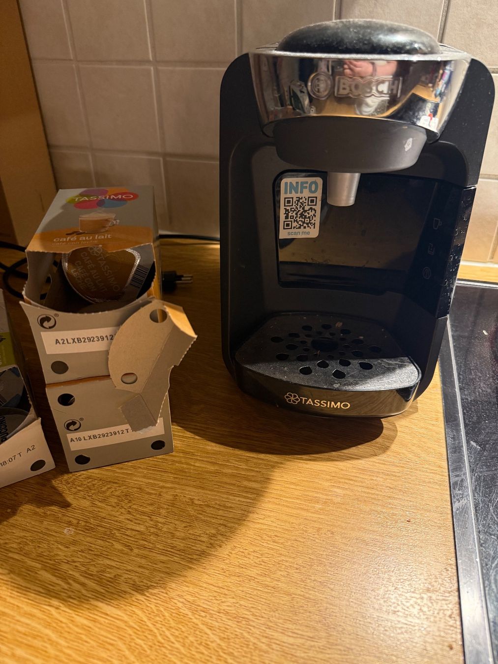 Bosch Macchine per caffè & Macchine per espresso: Bosch Kaffe-Maschine Kapseln – Usato da Roggwil BE venduto da Shopping_queen1993 1