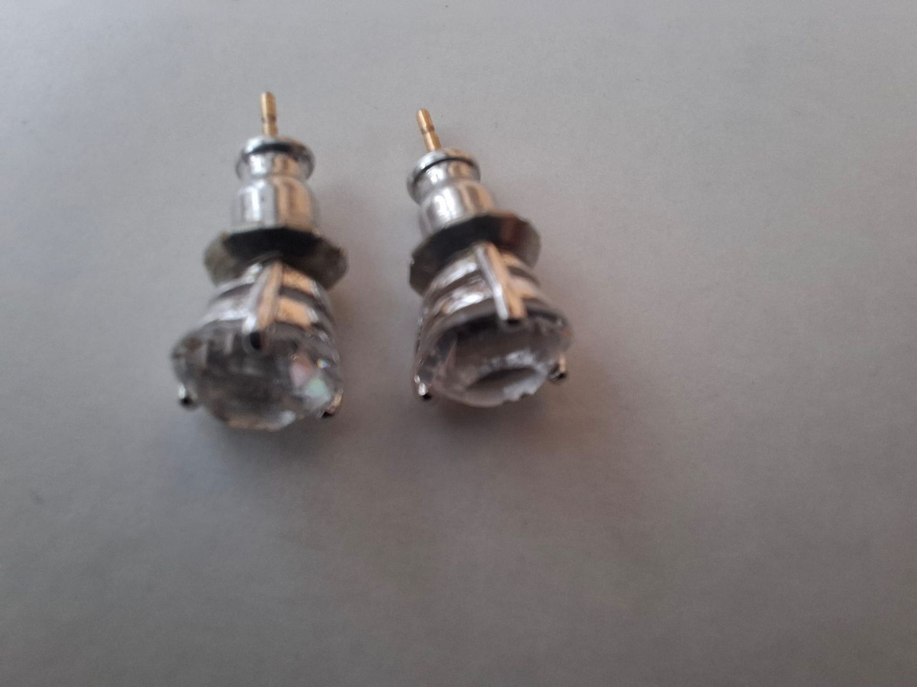 Swarovski Orecchini pendenti & Orecchini a lobo: 3x Ohrstecker von Swarovsky – Nuovo (secondo la descrizione) da Kaltbrunn venduto da PoleDanceFeldbachZH 1