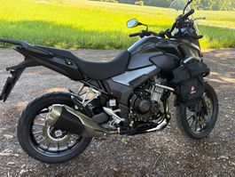 Honda CB500X Adventure, 2020, comme neuve, peu roulé!
