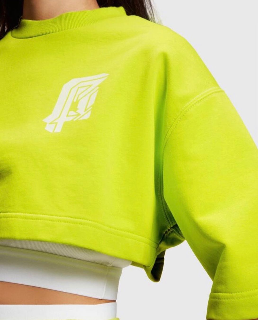 Esprit Blusen, T-Shirts & Tops: 2-in-1 Sweat Set: Lime yellow mit Logo-Print – Neu und originalverpackt aus Wittenbach von bes_k8vr 2