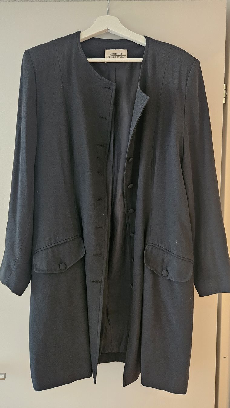 Giacche: Leichte Jacke Schwarz Louise B. – Usato da Wetzikon ZH venduto da ELIVNE