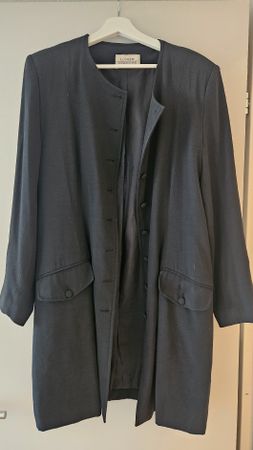 Leichte Jacke Schwarz Louise B.