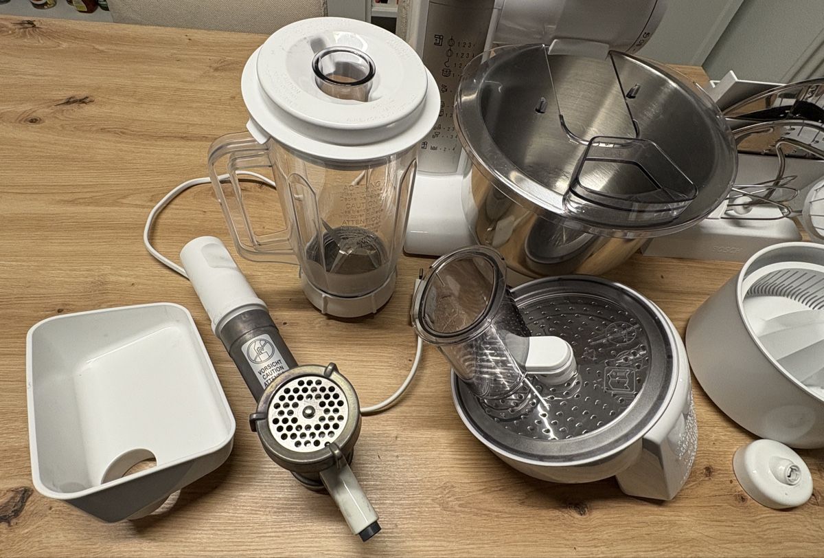Bosch Appareils de cuisine: Bosch Küchenmaschine – D'occasion à Horw par oli_g65y 2