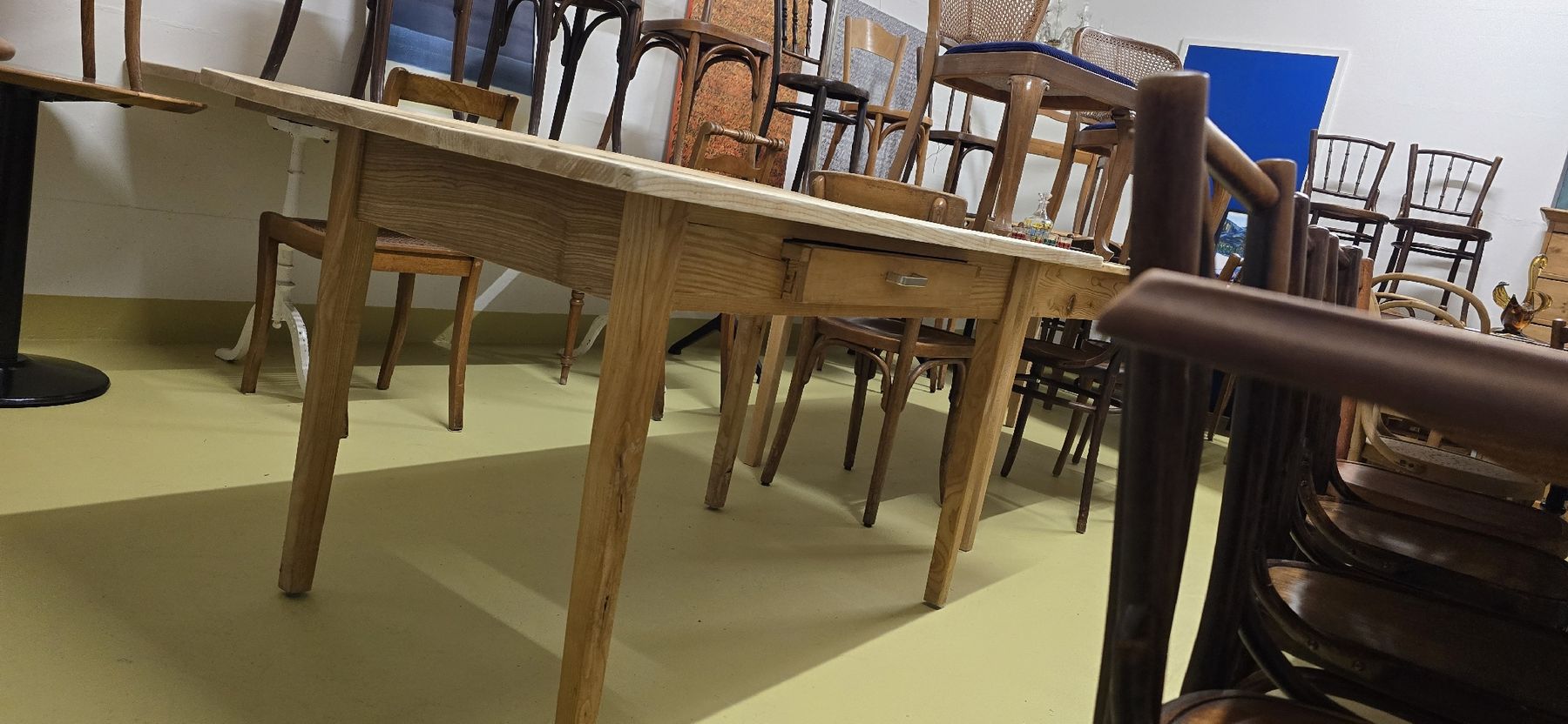 Tische: Küchentisch,  Esstisch,  Holztisch  – Gebraucht aus Zürich von Reni8048 6