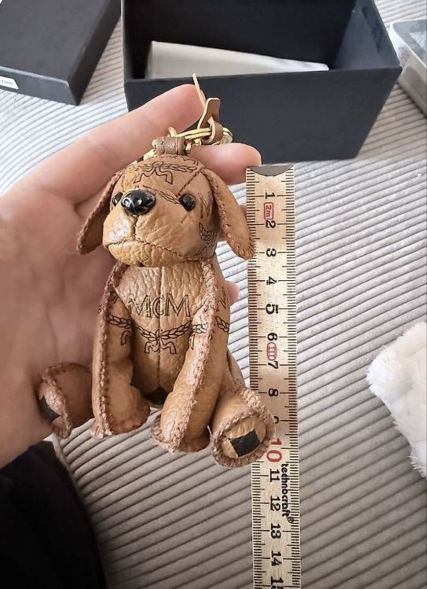 Mcm Portachiavi: MCM Anhänger Hund – Nuovo (secondo la descrizione) da Langenthal venduto da AliceAmmann 1