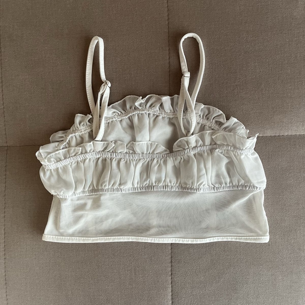 Top: Kurze Top in weiss Gr. XS – Usato da Cunter venduto da tiramisuuu_ 1