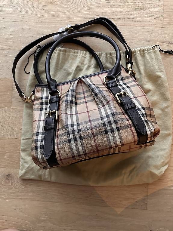 Burberry Taschen: Originale Burberry Tasche – Gebraucht aus Münchwilen TG von Sandra_888 4