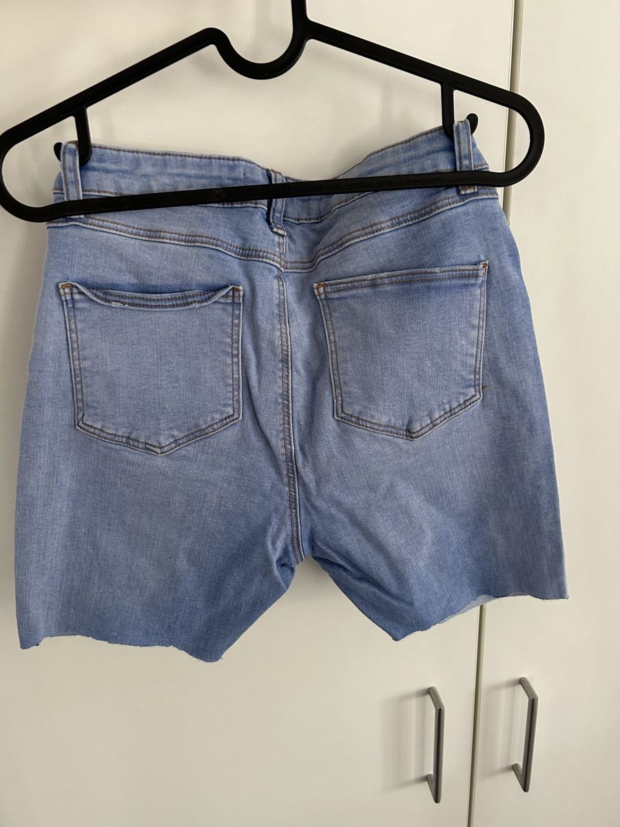 Jeans: Jeansshorts – Usato da Merenschwand venduto da ___niggi___ 1