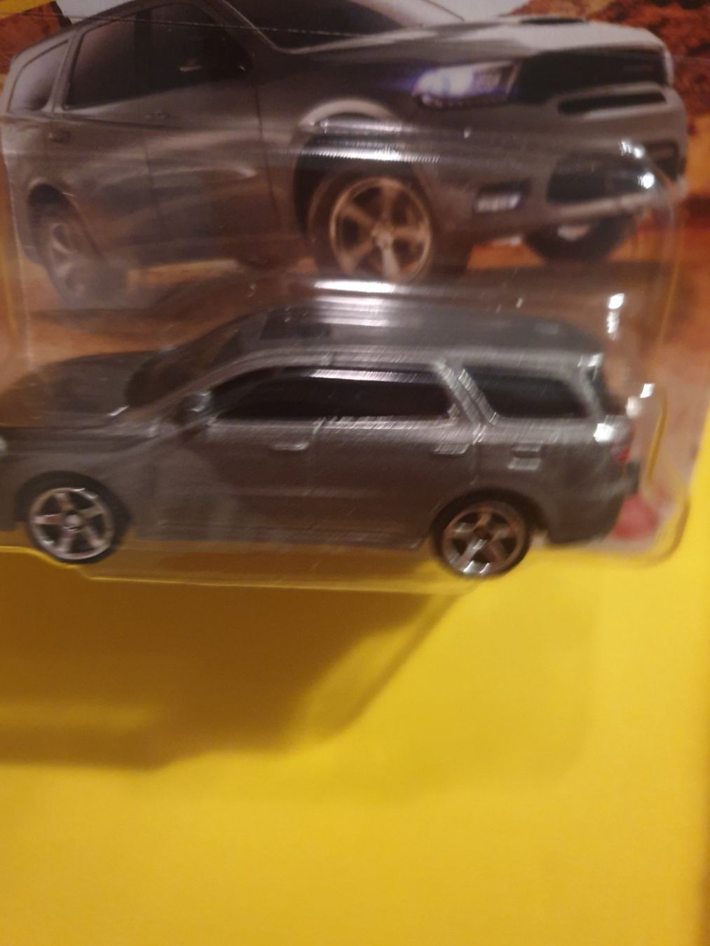 Matchbox Voitures modèles: Matchbox 2018 DODGE DURANGO – Neuf avec emballage d'origine à Oftringen par Rotor 4