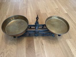 Antikes Wiege-Set Messing/Eisen, Deko-Objekt Vintage