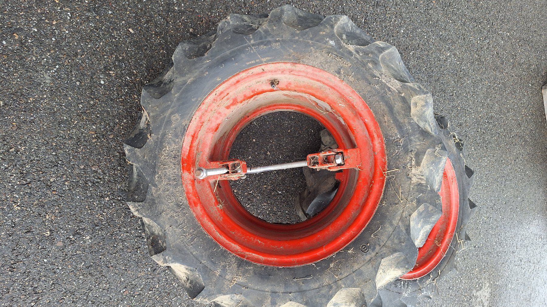 Pneus & Roues: Doppelrad System Schaad 7.5-18 – Défectueux à Schüpfheim par Fiatagripower 2