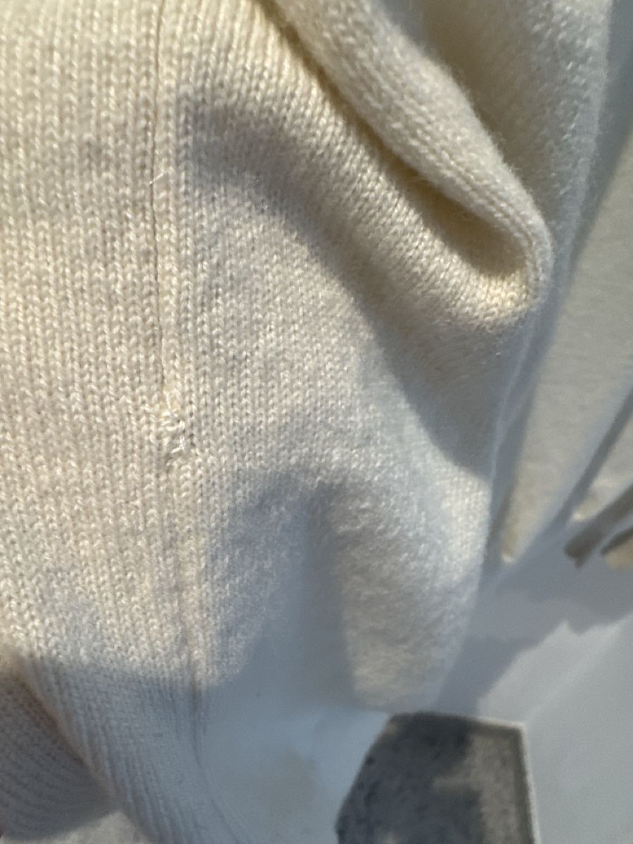 Gucci Maglioni & Felpe: Gucci Pullover XL weiss – Usato da Liestal venduto da amaroque 2