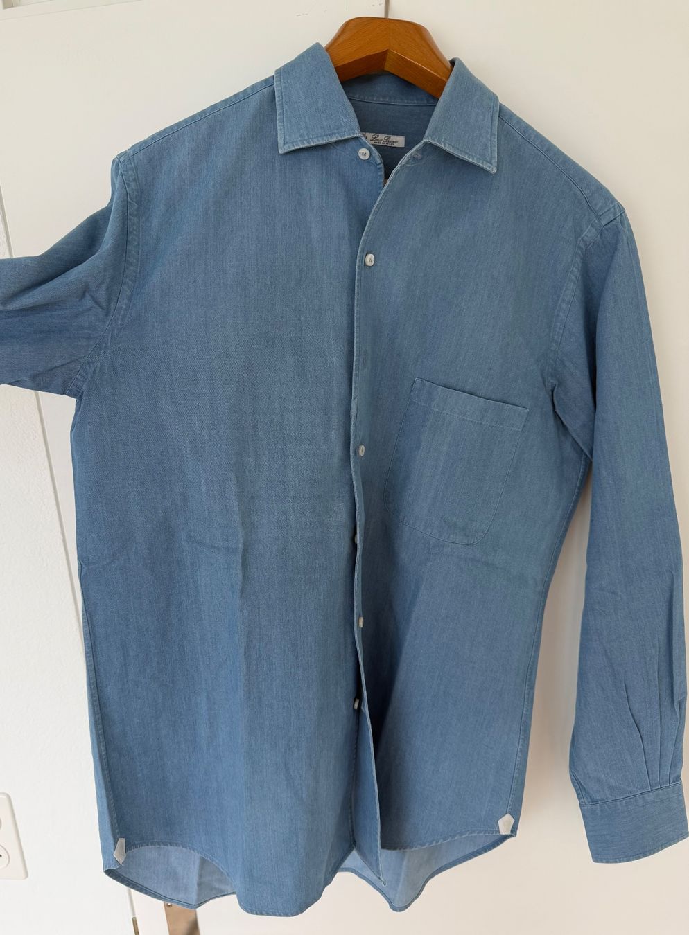 Loro Piana Hemden: Loro Piana Denim Hemd – Gebraucht aus Wallisellen von max.mil 1