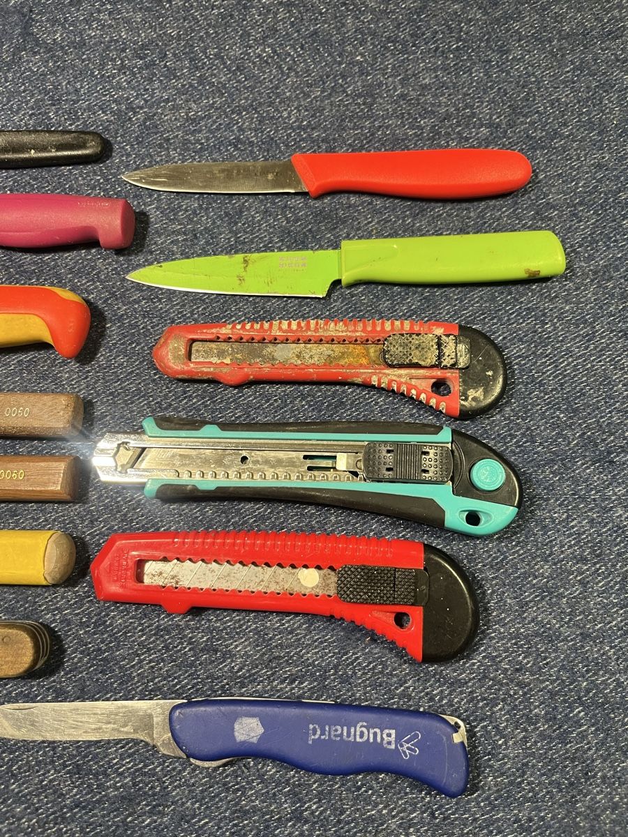Coltelli: Messer und Cutter Konvolut gebraucht – Usato da Würenlos venduto da jam_mv8g 1
