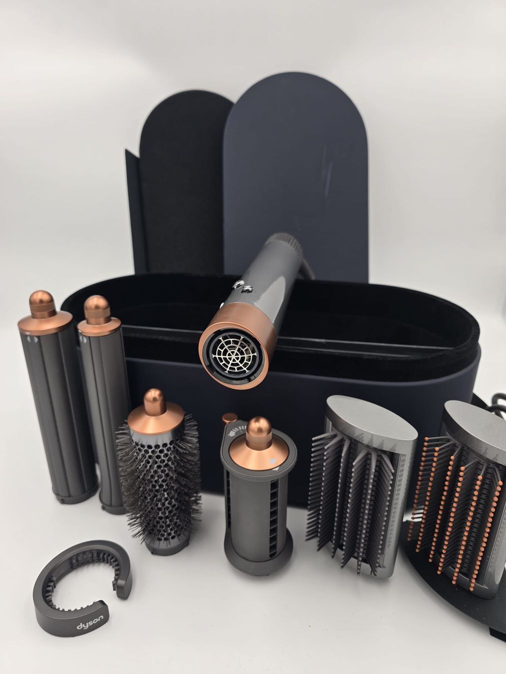 Dyson Föhn: Dyson Airwrap Multi-Styler – Gebraucht aus Adligenwil von Die-Fundgrueb