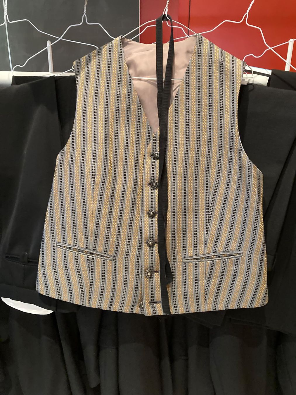 Chemises: HERREN TRACHT – D'occasion à Hägendorf par corsa53 1