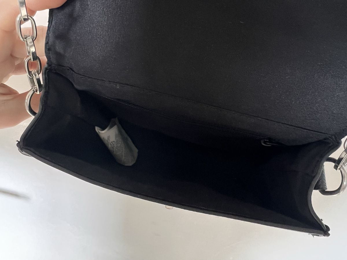 Borse da donna: Schwarze Umhängetasche – Nuovo (secondo la descrizione) da Unterstammheim venduto da elw_wg5y 2