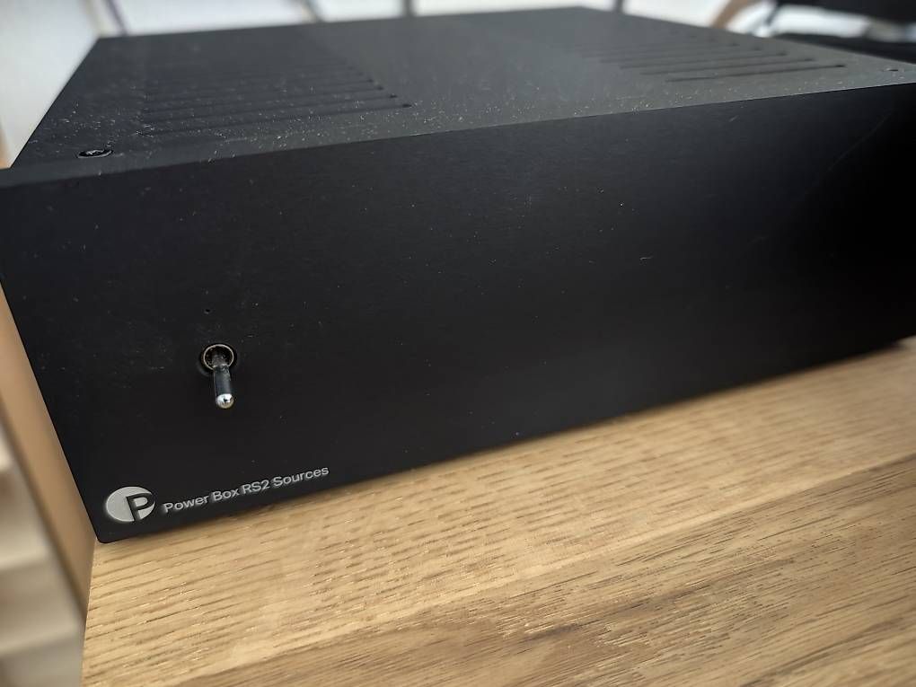 Ricevitori: Pro-Ject Power Box RS2 Sources  – Usato da Rickenbach b. Wil venduto da StGrand